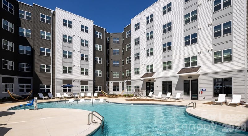 8424 N Tryon Street A2, Charlotte, NC - 1 bed, 1 bath, 672 sqft - $1,250