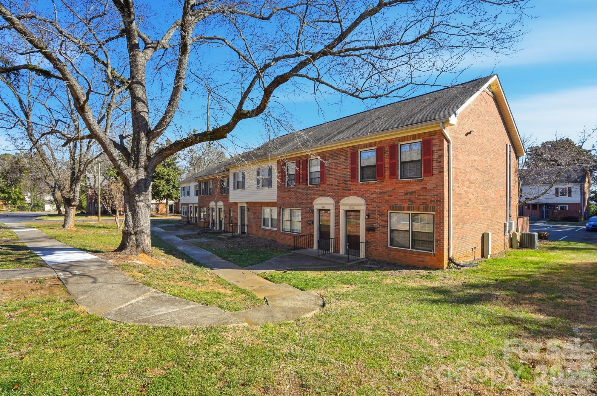 4748 Old Lantern, Charlotte, NC. property listing photo