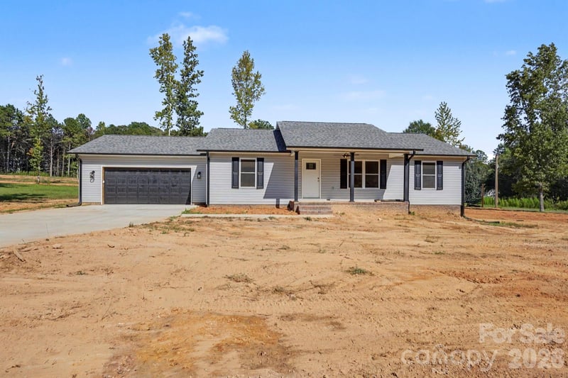 2019 Pineview Drive, Shelby, NC - 3 beds, 2 baths, 1,426 sqft - $319,000