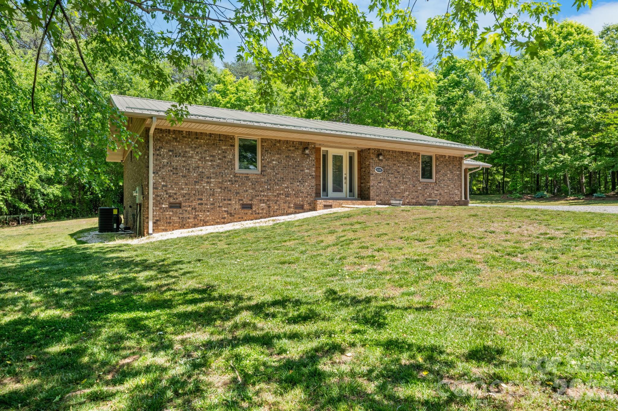 4586 Charlotte Street, Conover, NC — property listing photo