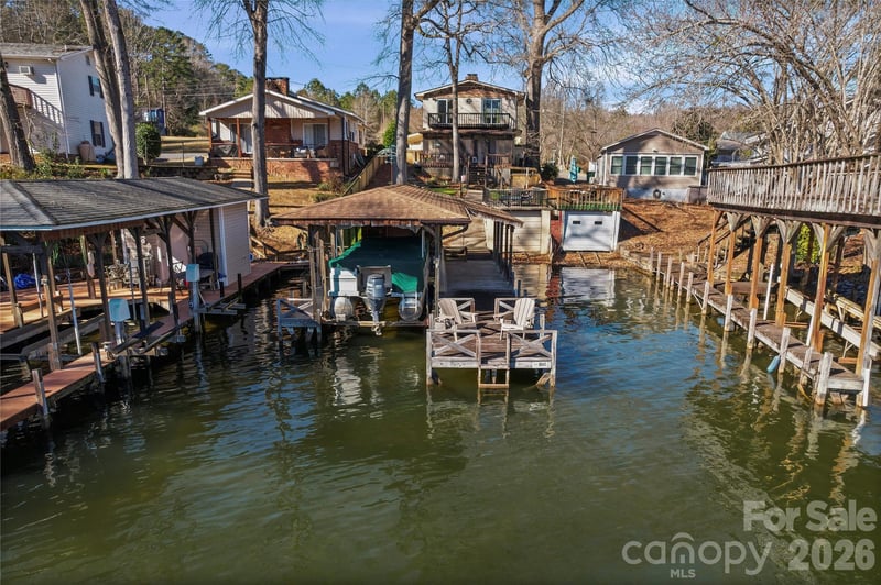 162 Vineyard Road, Norwood, NC - 3 beds, 2 baths, 1,617 sqft - $699,500