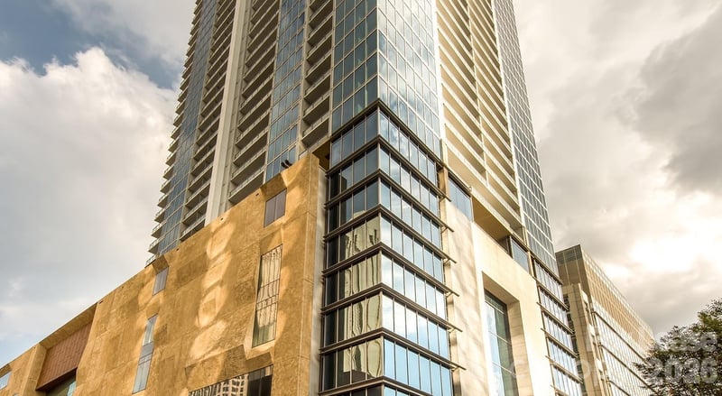 525 S Church Street Apt 1F, Charlotte, NC - 1 bed, 1 bath, 1,005 sqft - $2,418
