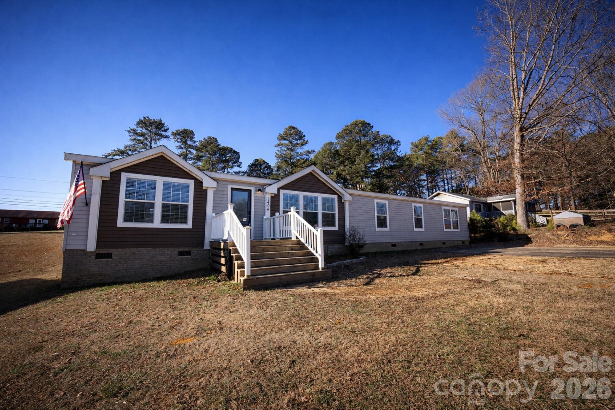 5406 Wrenn Drive, Denver, NC. property listing photo