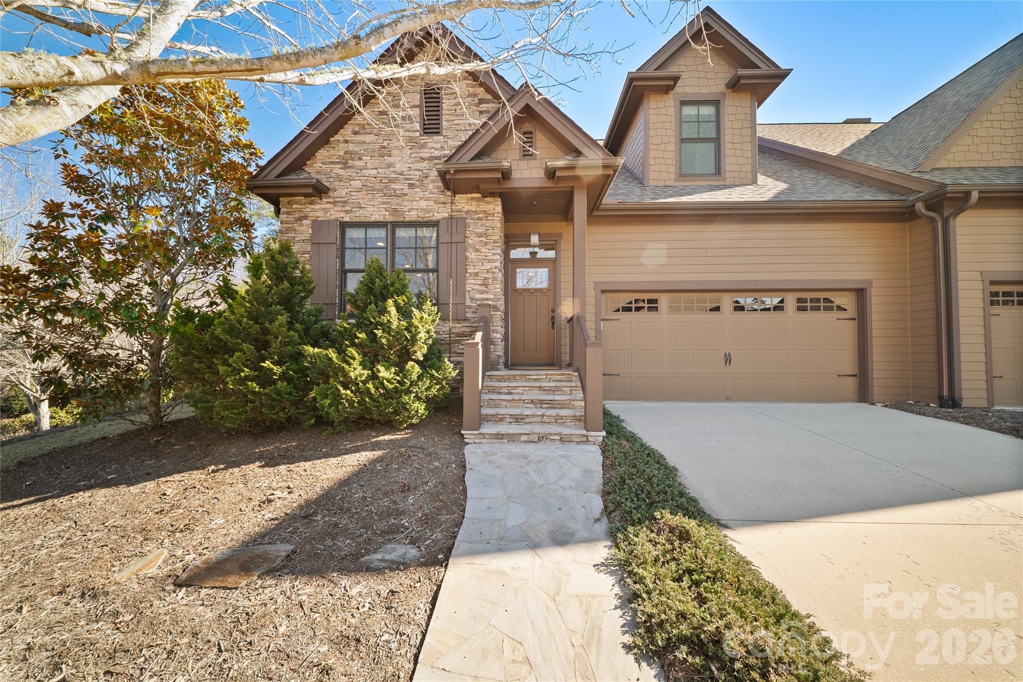 2 Meadow Vista Court, Asheville, NC. property listing photo