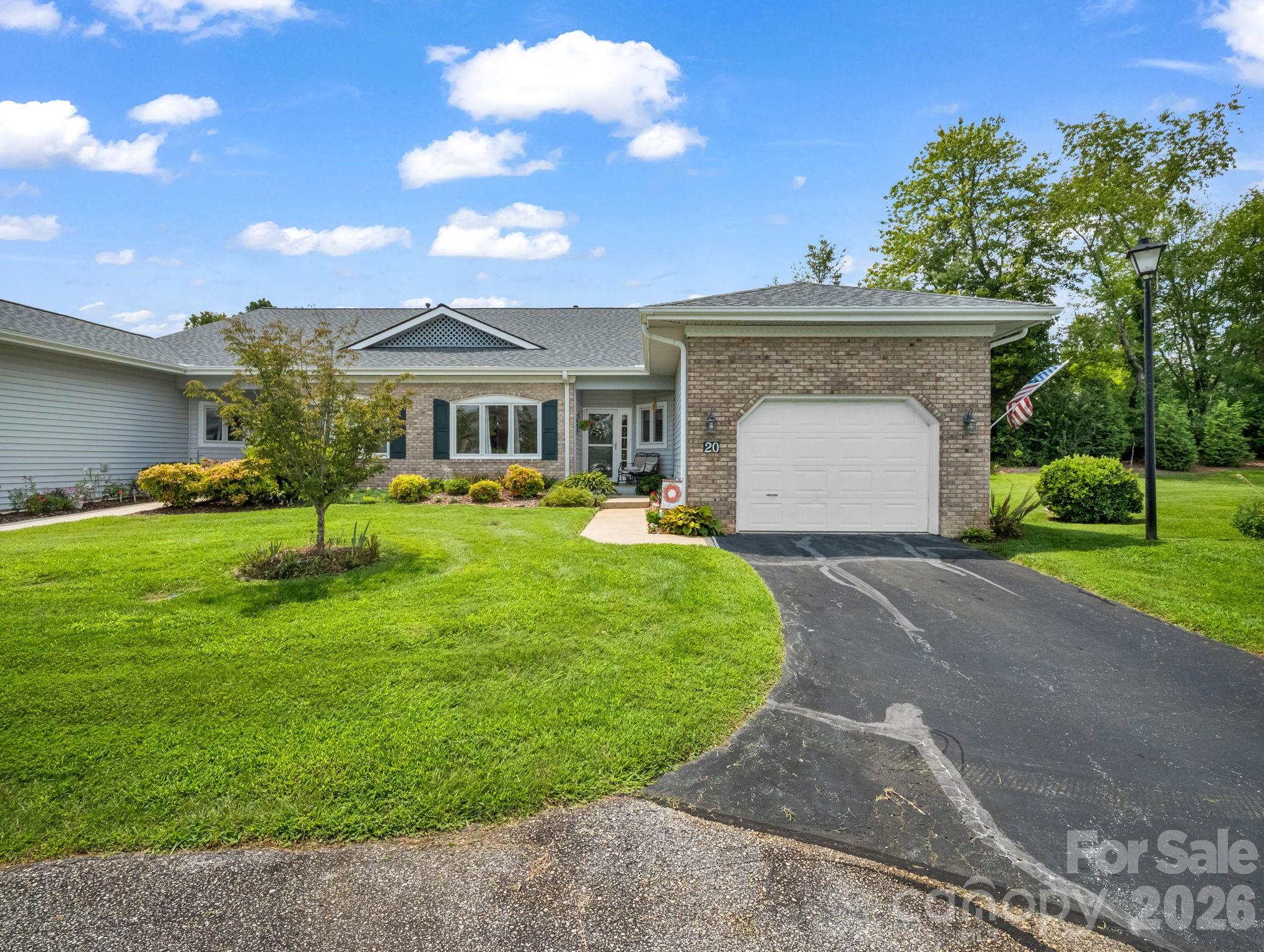 20 Country Meadows Lane, Hendersonville, NC. property listing photo