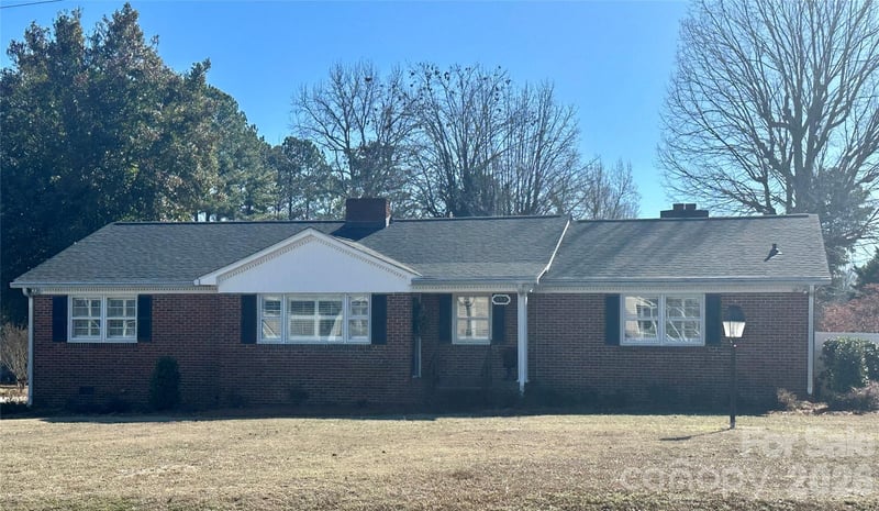 313 Pigg, Pageland, SC - 4 beds, 2 baths, 2,006 sqft - $359,900