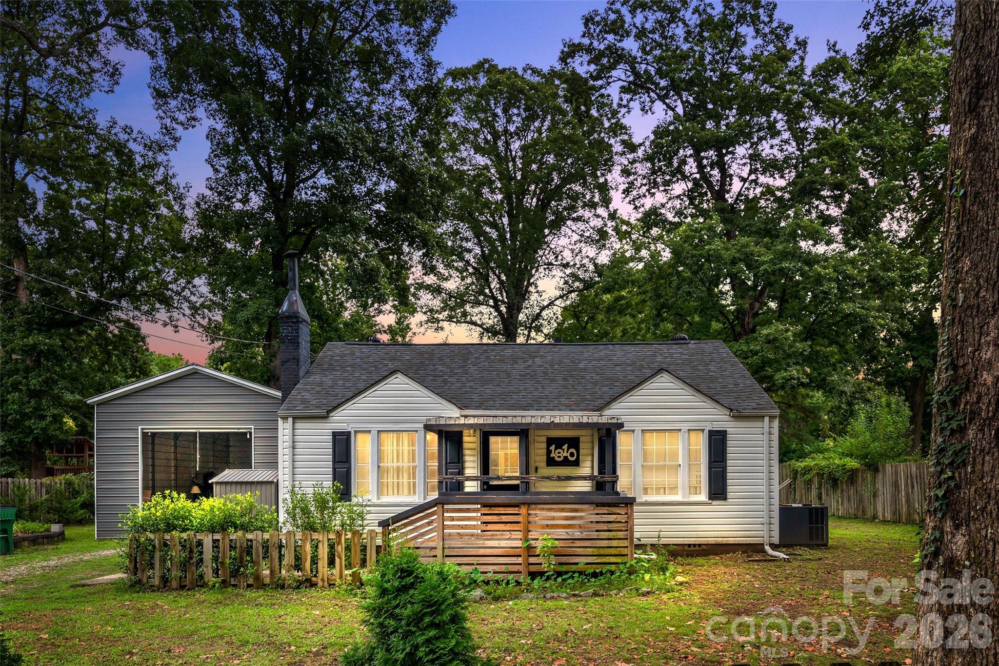 1810 Lisbon Lane, Charlotte, NC. property listing photo