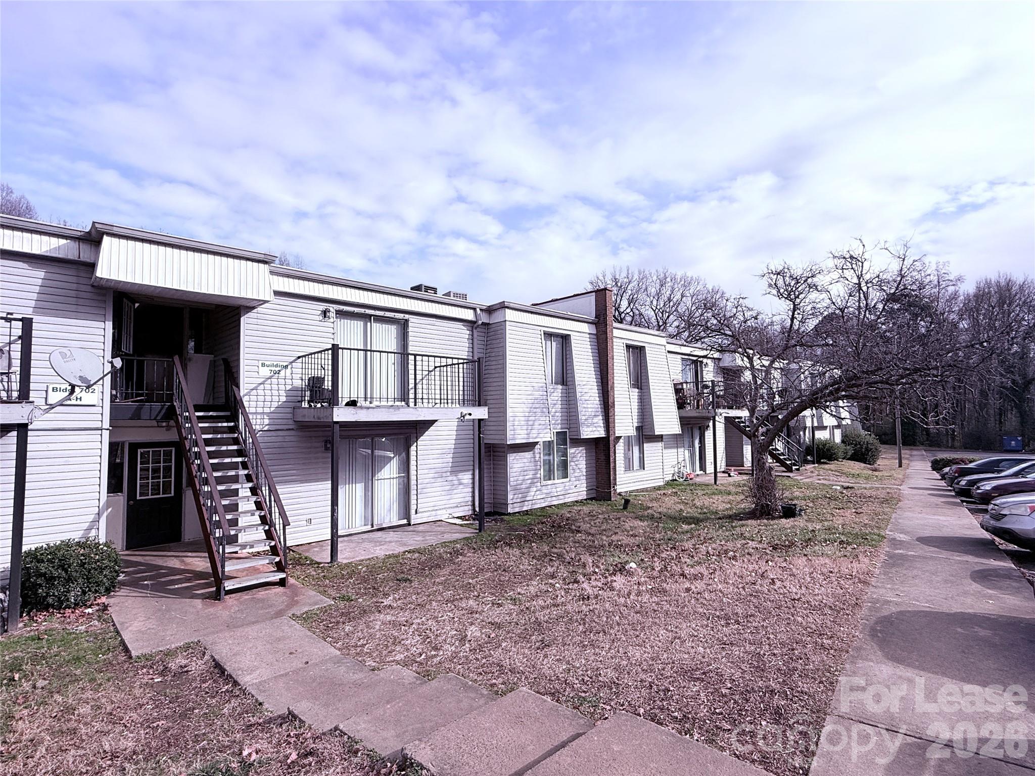 702 Farmhurst Drive G, Charlotte, NC. property listing photo
