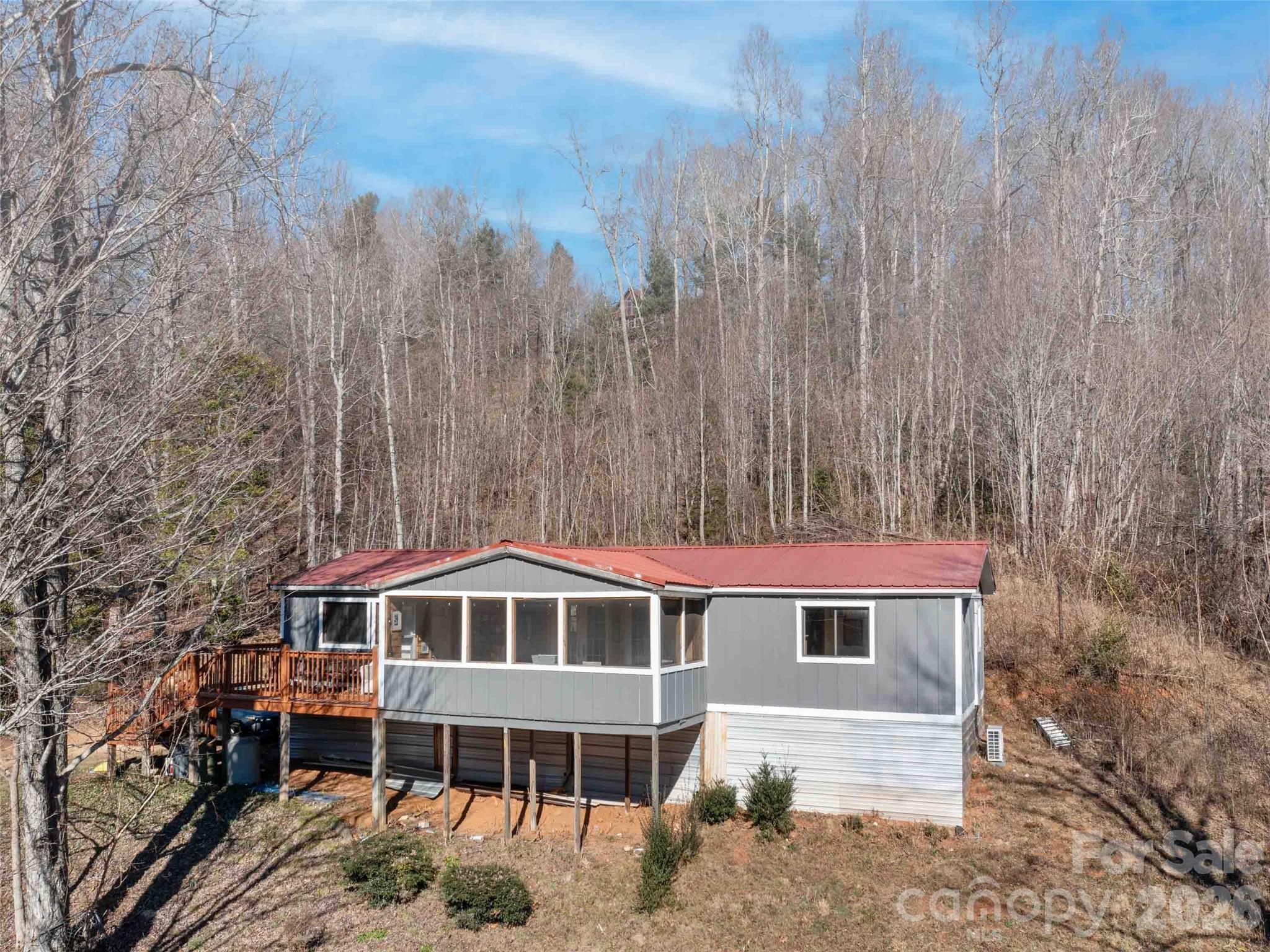 124 Cozy Cove Lane, Saluda, NC. property listing photo
