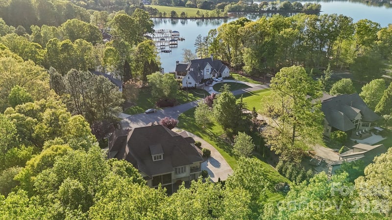 8056 Windsong Road, Denver, NC - 5 beds, 5.5 baths, 6,694 sqft - $1,495,000