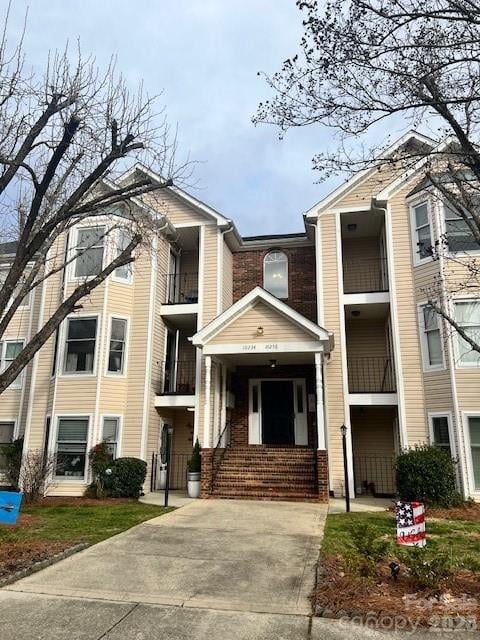 10244 Rose Meadow Lane, Charlotte, NC - 2 beds, 2 baths, 1,092 sqft - $225,000