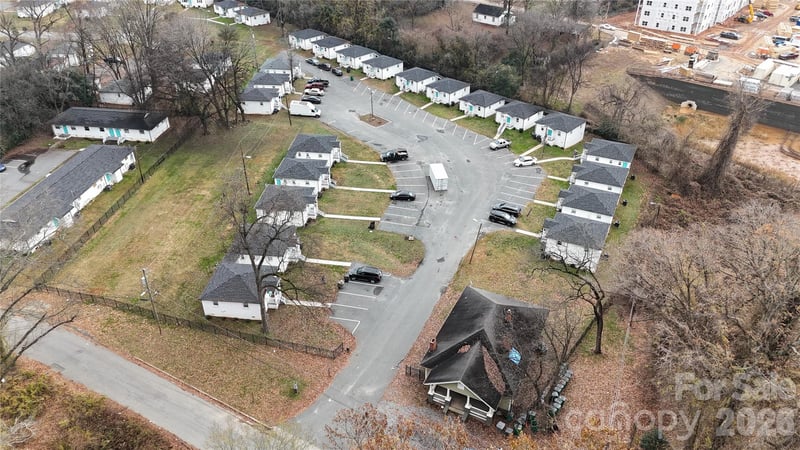 2479 Julia Avenue, Charlotte, NC - 47 beds, 17,222 sqft - $3,000,000
