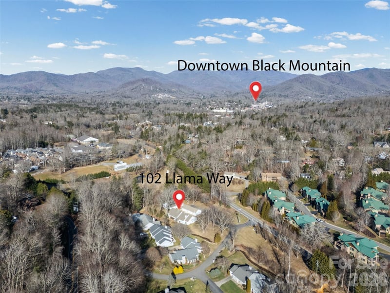 102 Llama Way, Black Mountain, NC - 2 beds, 2 baths, 1,051 sqft - $289,000