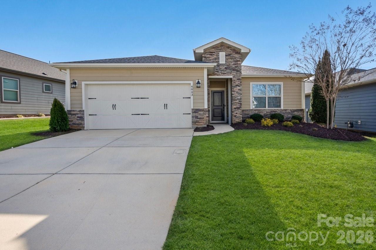 4843 Looking Glass, Denver, NC — property listing photo 1