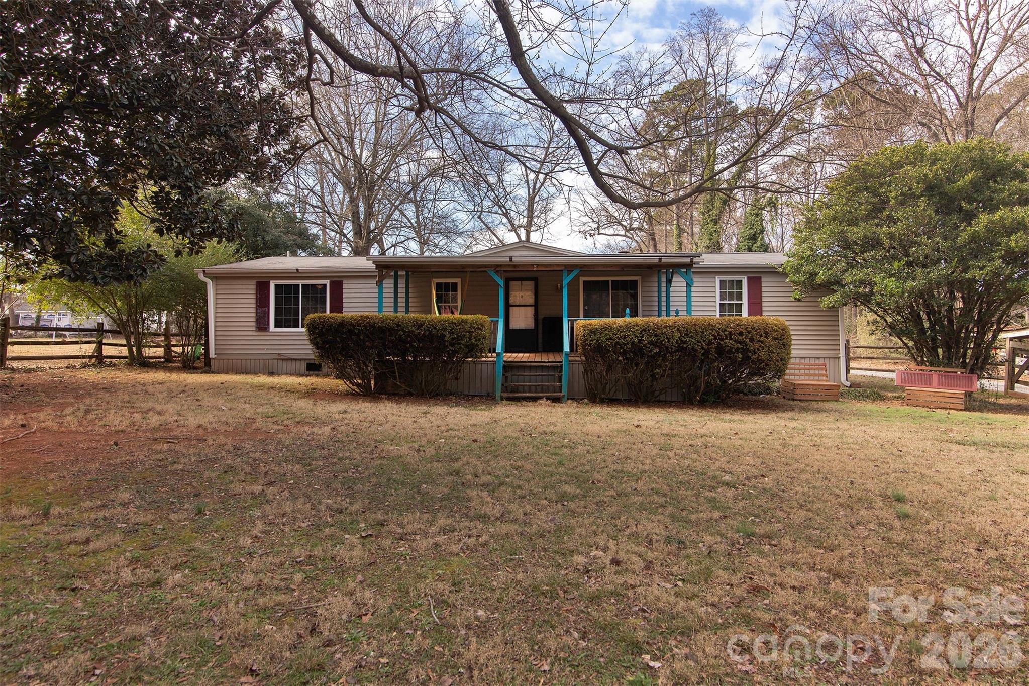 5727 Thompson, Charlotte, NC. property listing photo