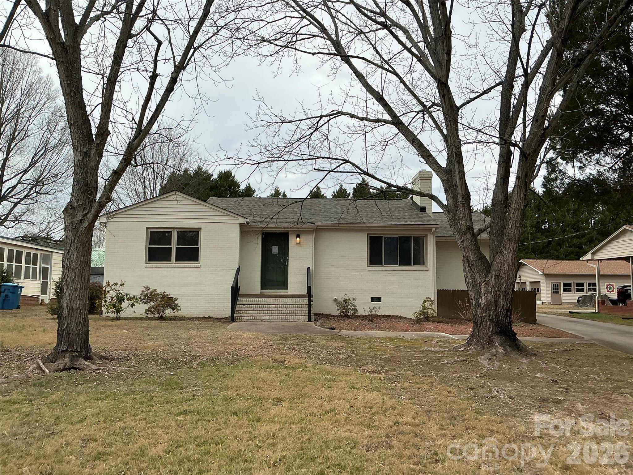 1950 Rosemont, Salisbury, NC — property listing photo 1