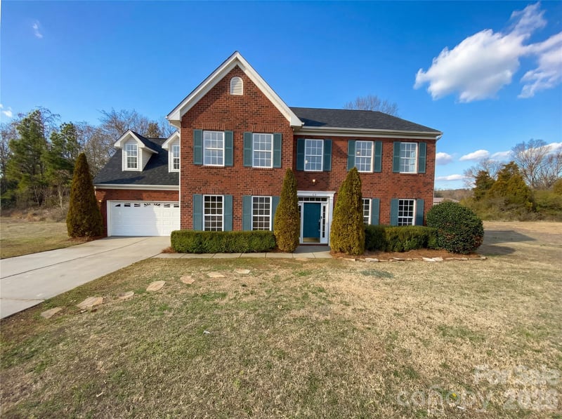 138 Woodside Village, Rock Hill, SC - 4 beds, 2 baths, 3,577 sqft - $436,000