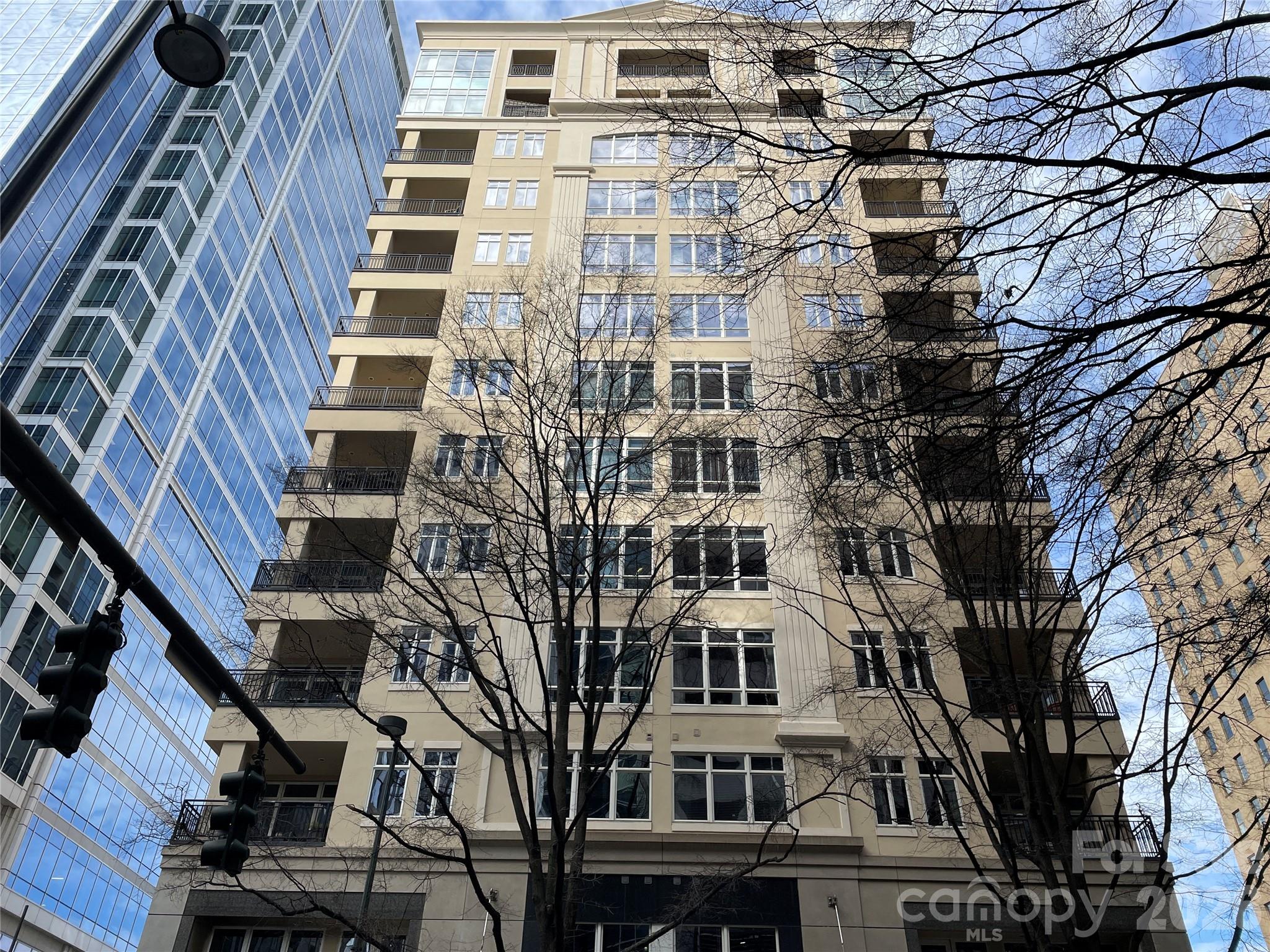 230 S Tryon Street Apt 304, Charlotte, NC. property listing photo