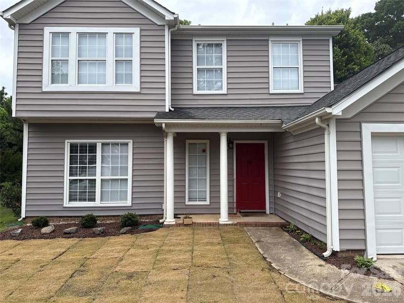 12219 Landing Green, Charlotte, NC - 4 beds, 3 baths, 1,879 sqft - $529,000
