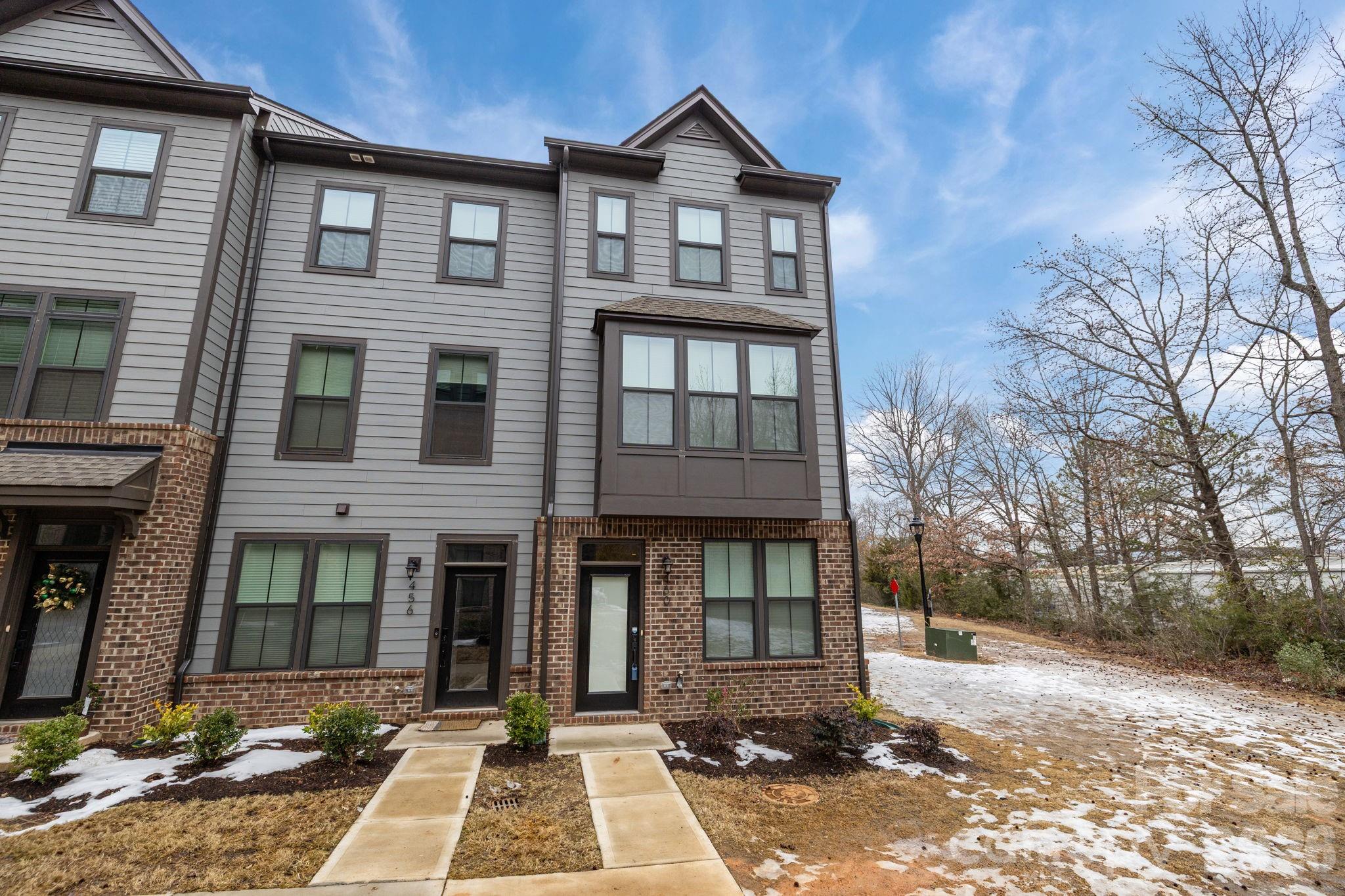 460 Spearfield Lane, Charlotte, NC. property listing photo