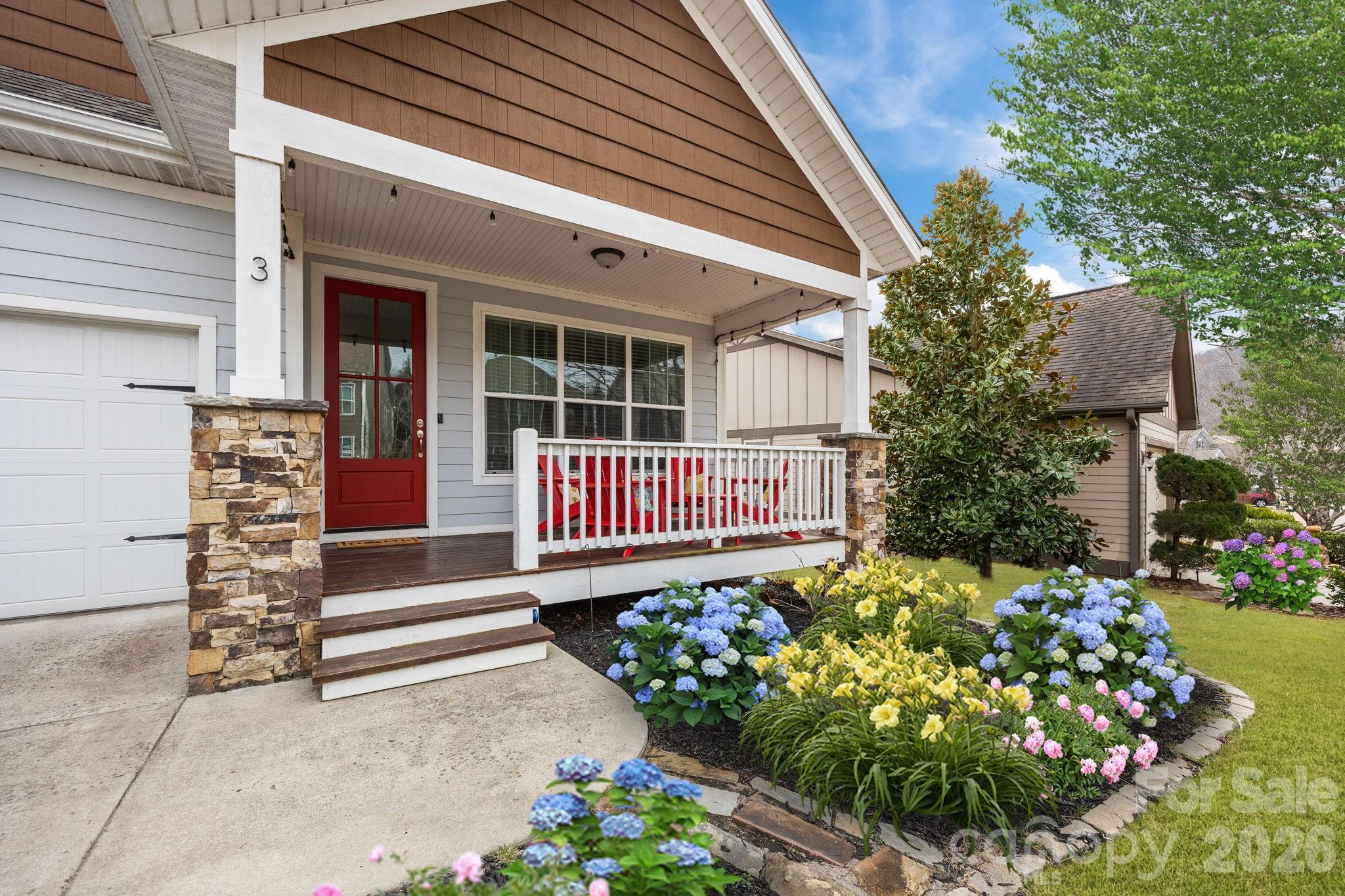 3 Dreambird Drive, Leicester, NC. property listing photo