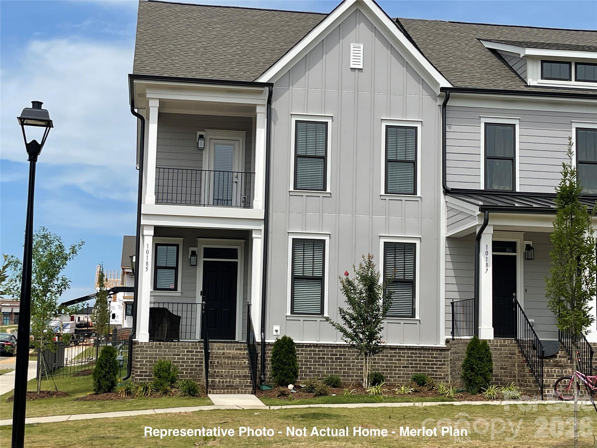 10225 Rainier Trail, Huntersville, NC — property listing photo 1