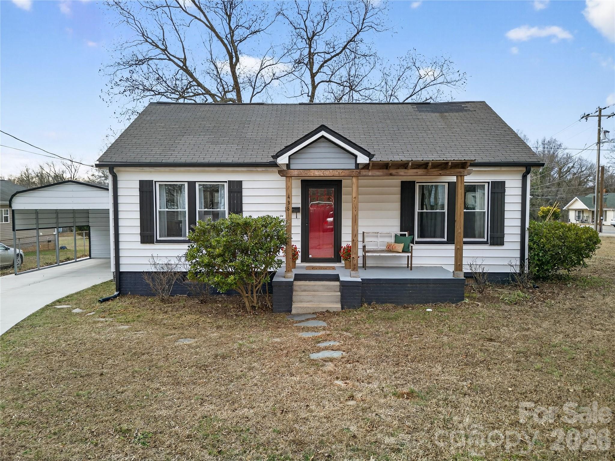 438 Willow Avenue, Mooresville, NC. property listing photo