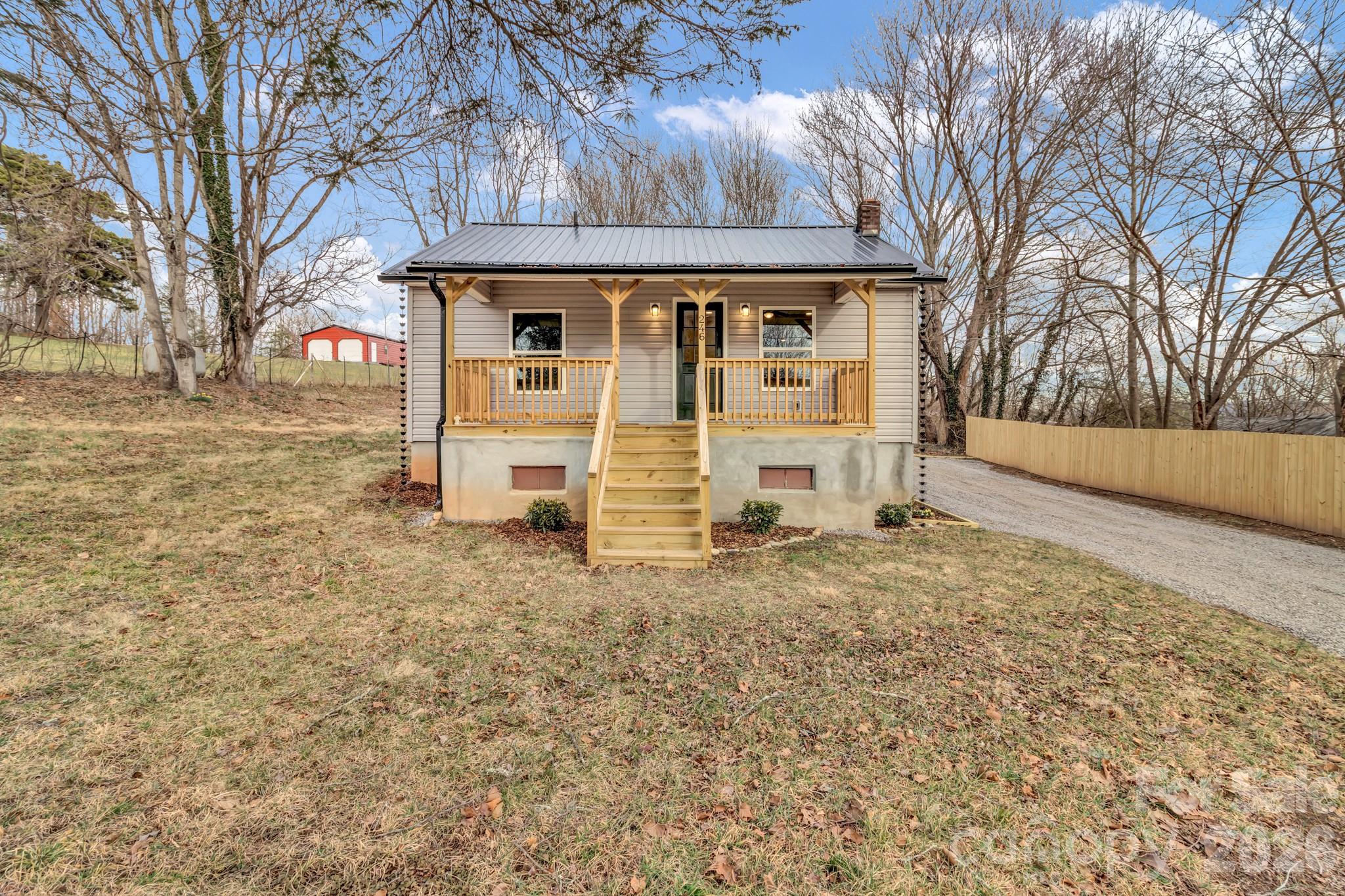 246 Marion Street, Marion, NC. property listing photo