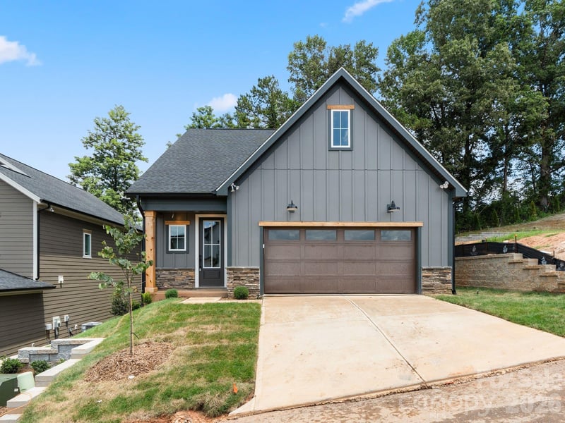 116 Chapel Crossing Lane Apt 11, Weaverville, NC - 2 beds, 2.5 baths, 1,970 sqft - $514,990