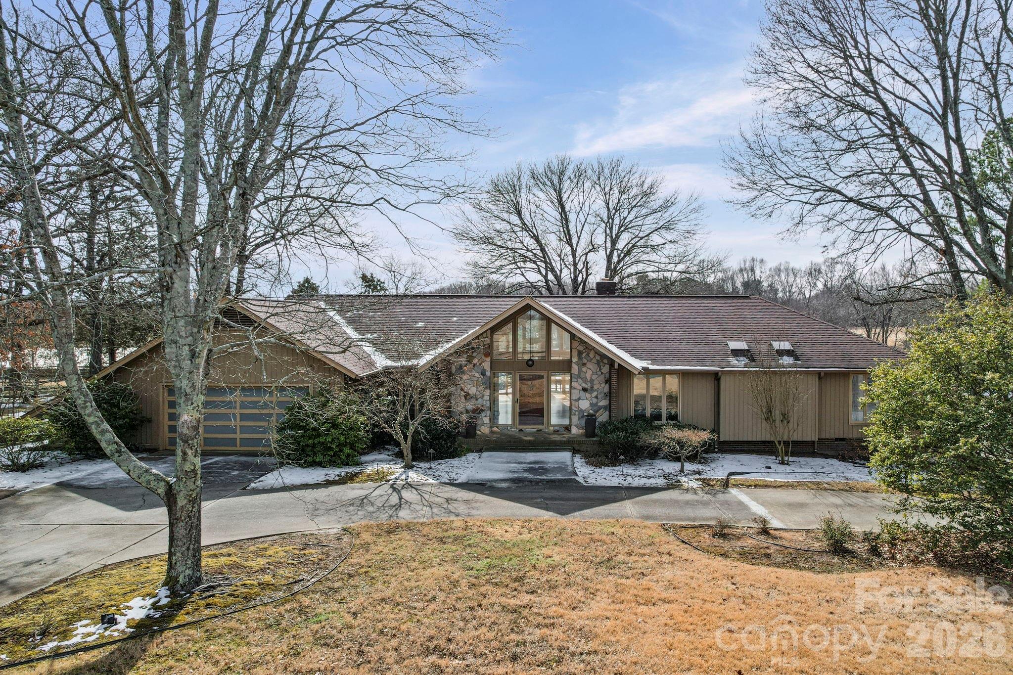 4023 Rounding Run Road, Charlotte, NC. property listing photo