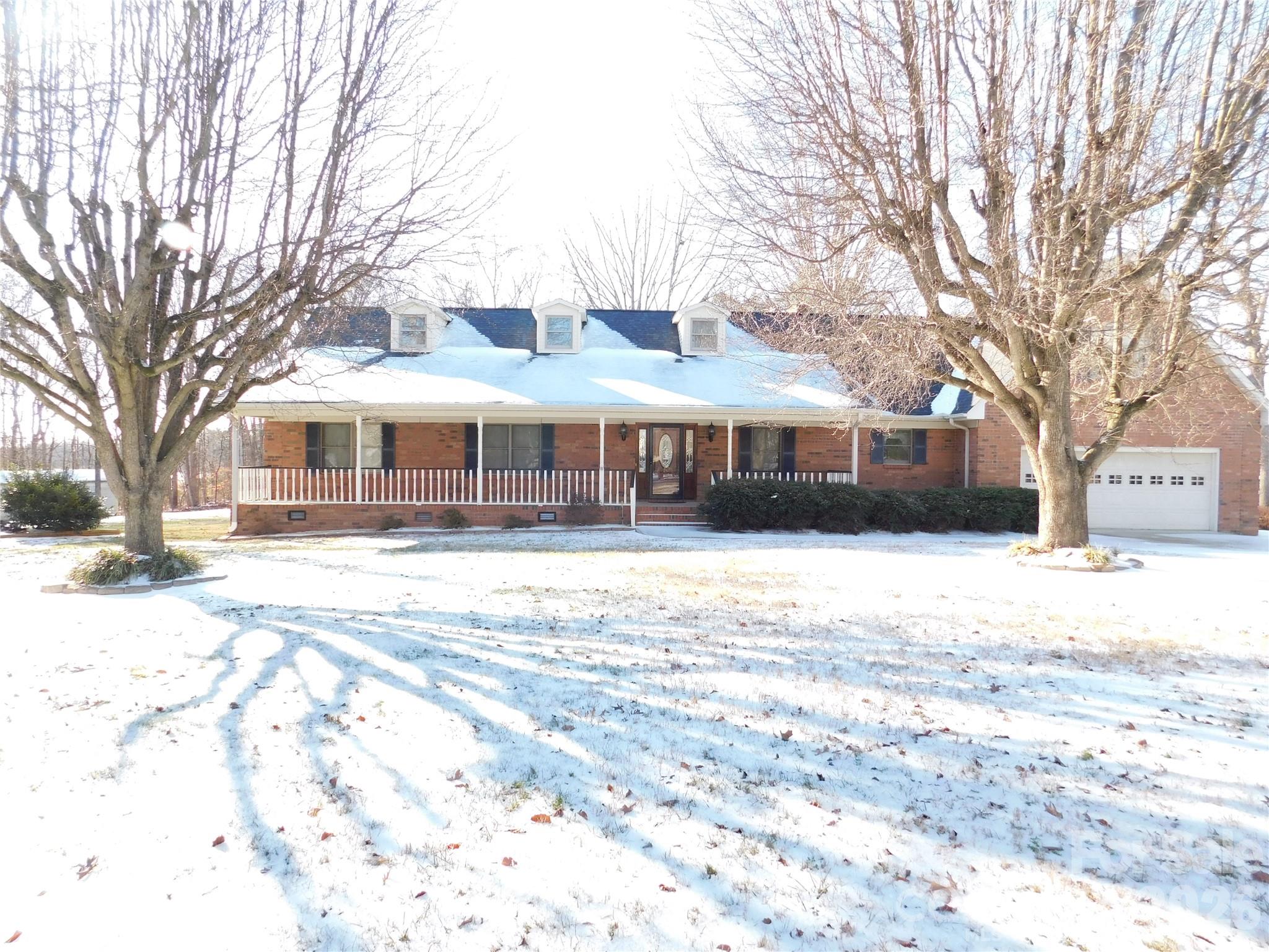 175 Briarfield Drive, Mooresville, NC. property listing photo