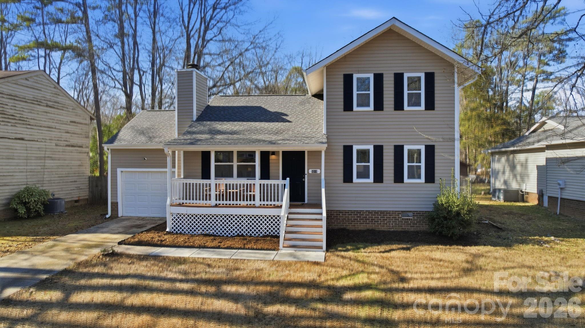5019 Rolling Oak Lane, Charlotte, NC. property listing photo