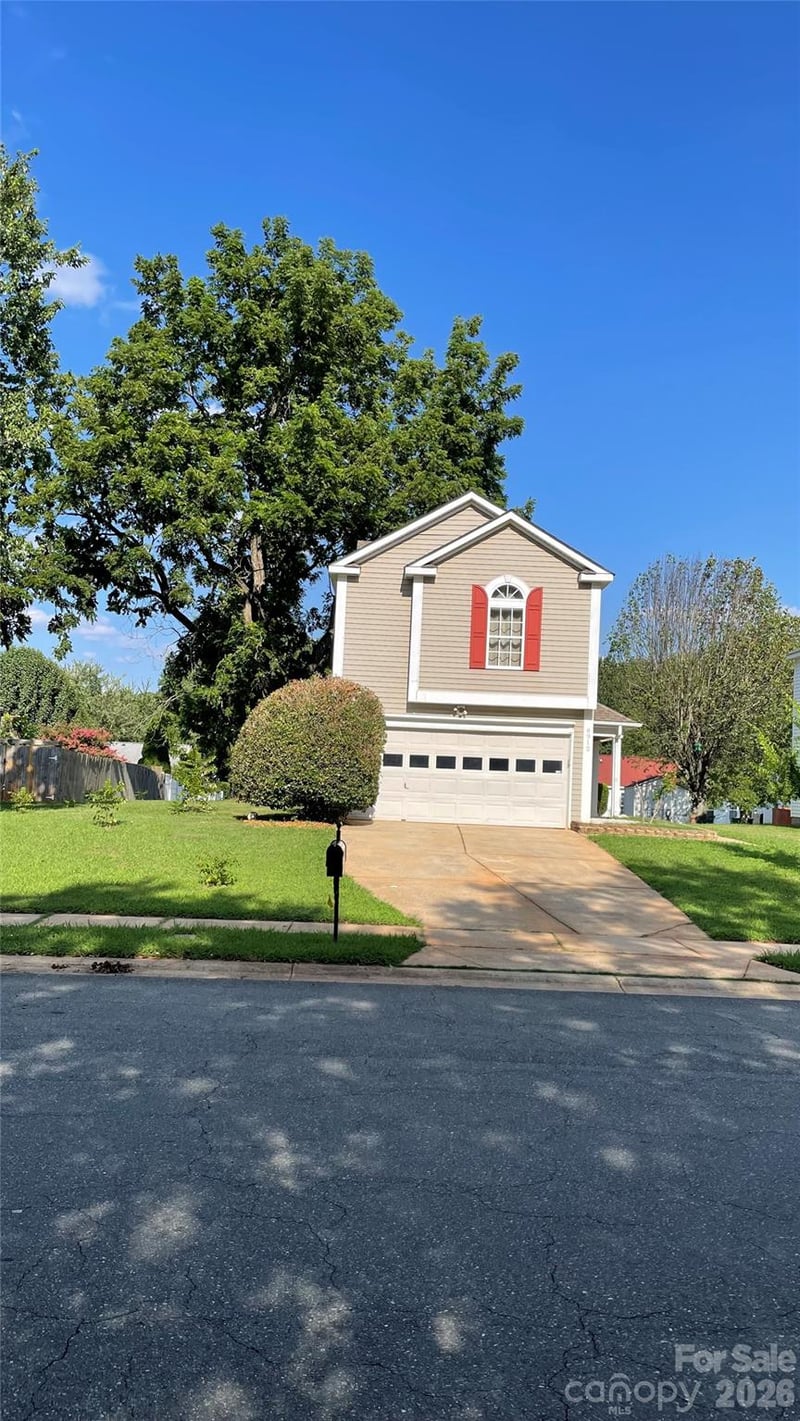 6912 Alanbrook, Charlotte, NC - 3 beds, 3 baths, 1,603 sqft - $340,000