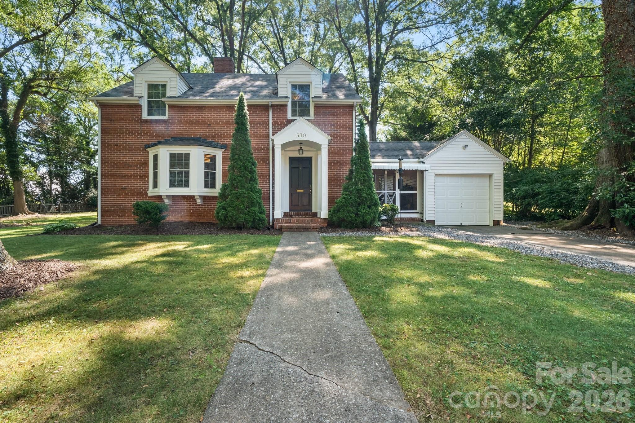 530 7th Street NW, Hickory, NC. property listing photo