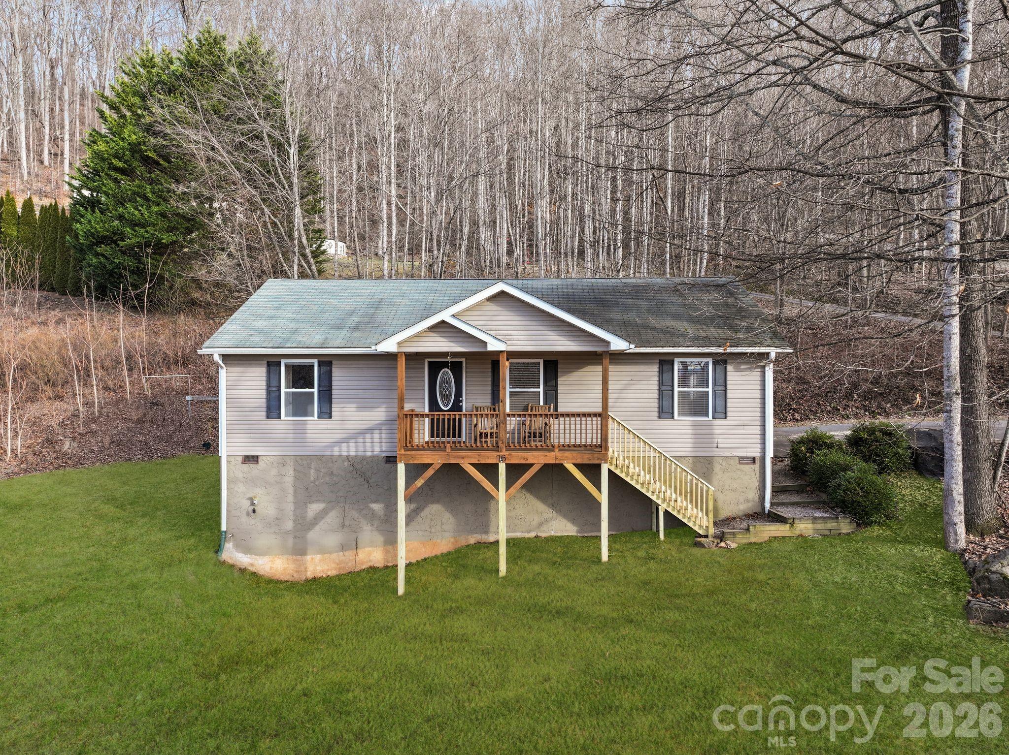 76 Hershel Lane, Swannanoa, NC. property listing photo