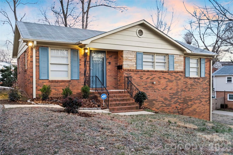 1717 Woodvalley Drive, Charlotte, NC - 3 beds, 2 baths, 2,286 sqft - $355,000