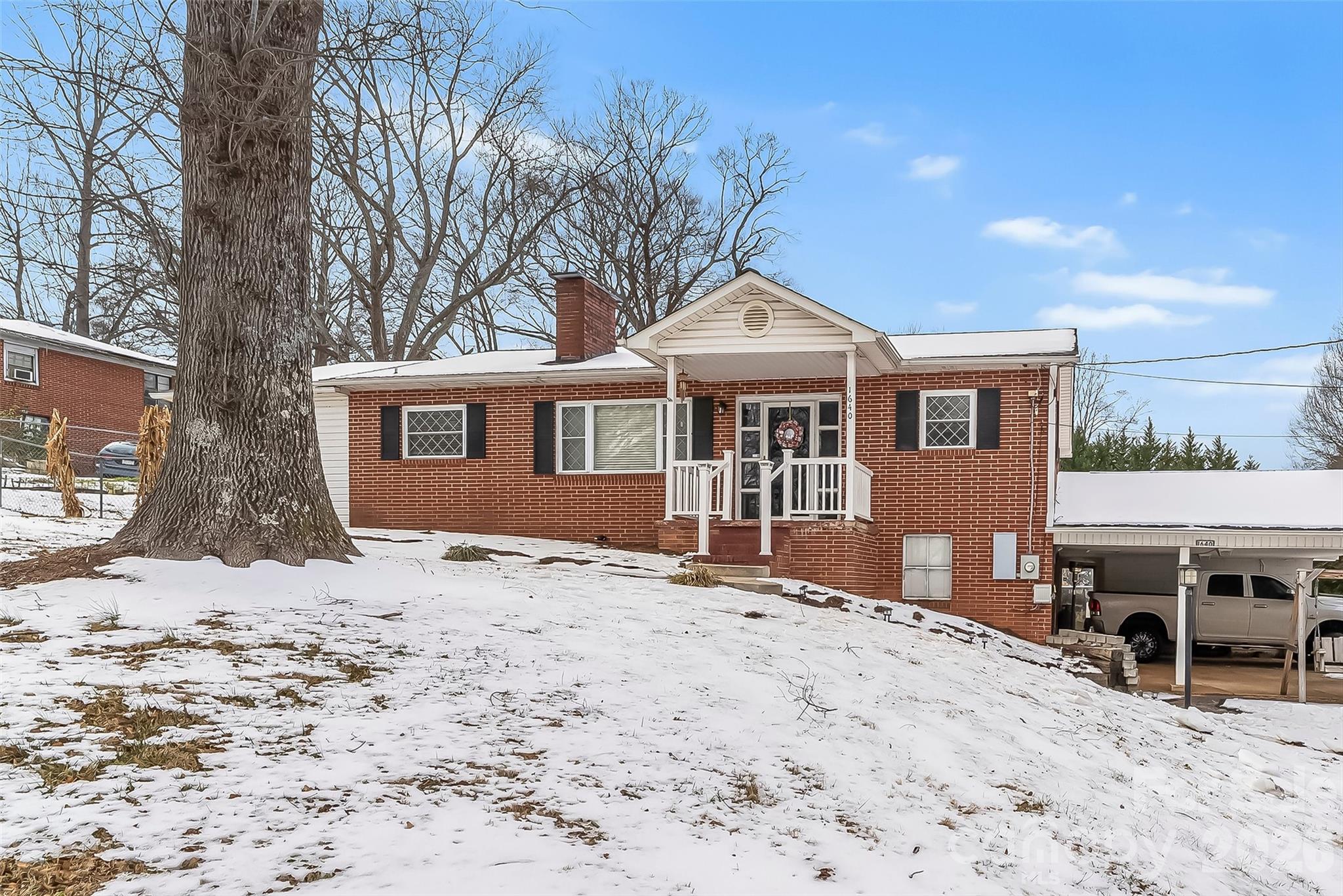 1640 Nc 10, Newton, NC. property listing photo