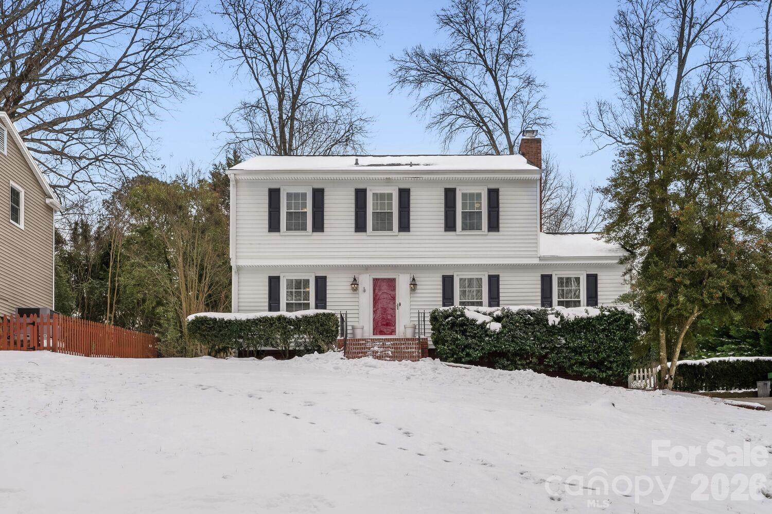 2712 Creekbed Lane, Charlotte, NC. property listing photo