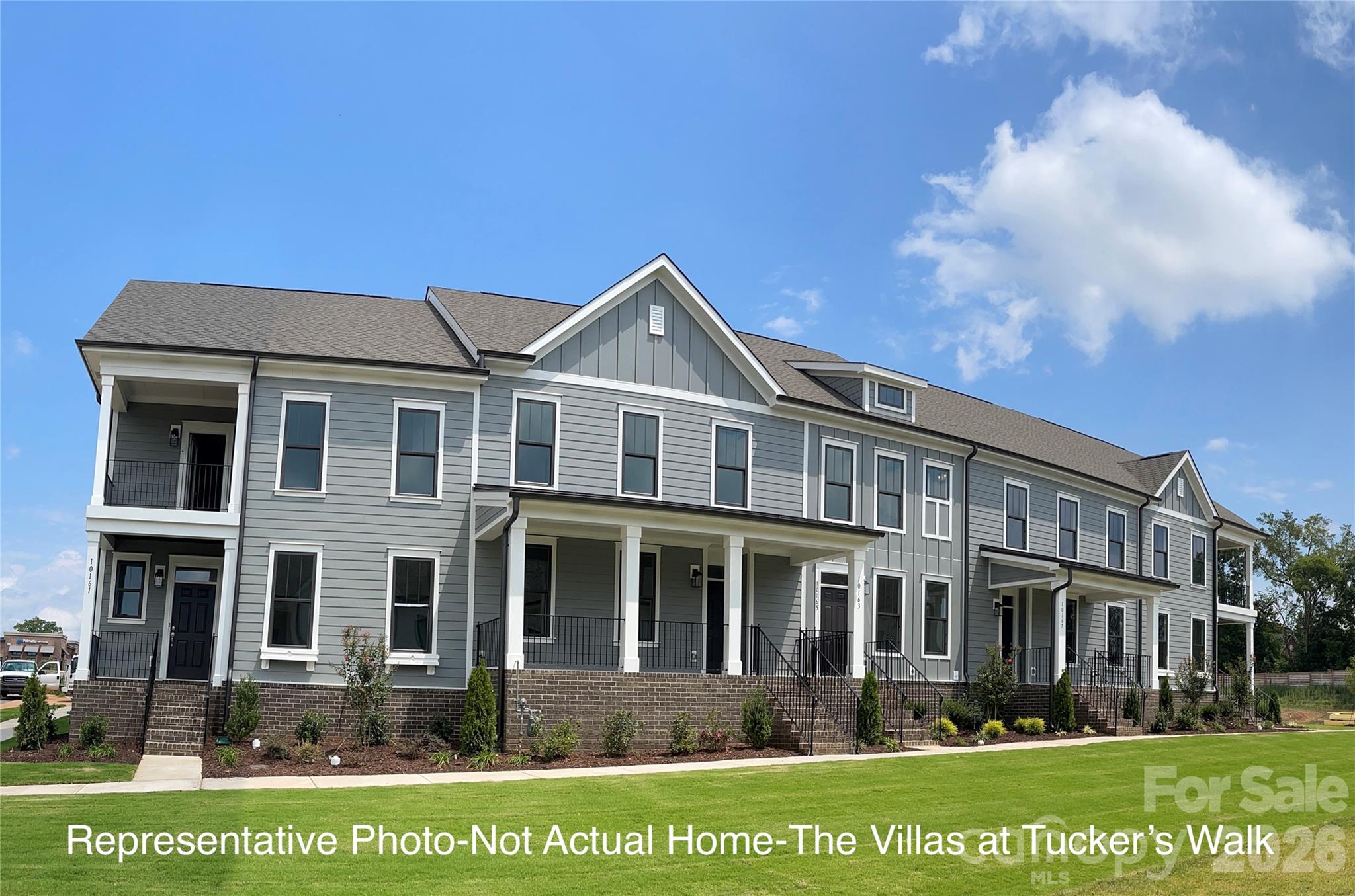 10219 Rainier Trail, Huntersville, NC — property listing photo 1