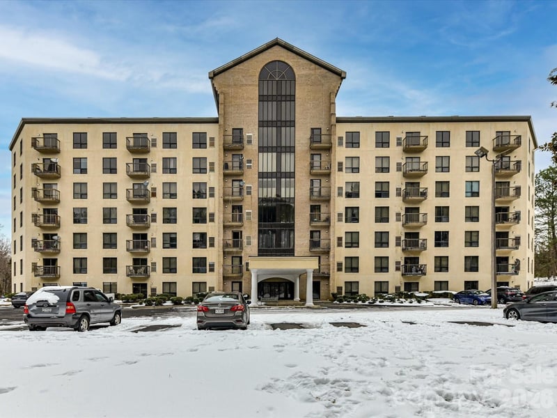 211 Heritage Boulevard Apt 412, Fort Mill, SC - 2 beds, 2 baths, 789 sqft - $165,000