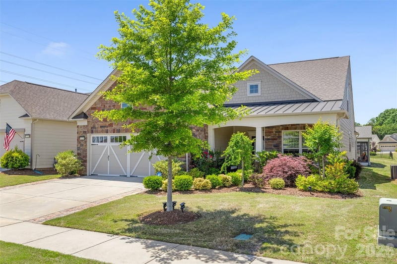 5220 Sweet Fig Way, Fort Mill, SC - 4 beds, 3 baths, 3,101 sqft - $764,000