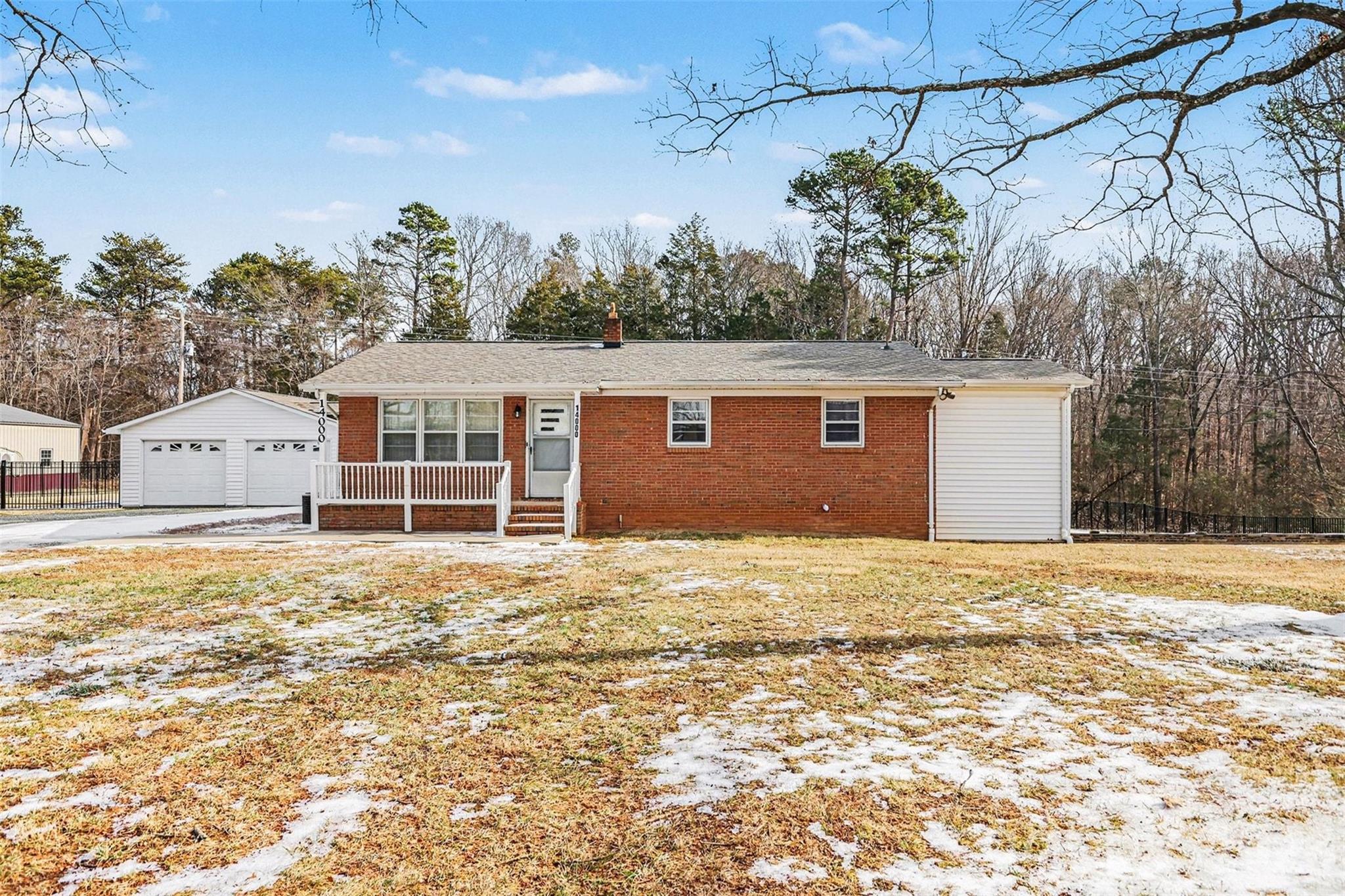 14000 Lawther Road, Huntersville, NC. property listing photo