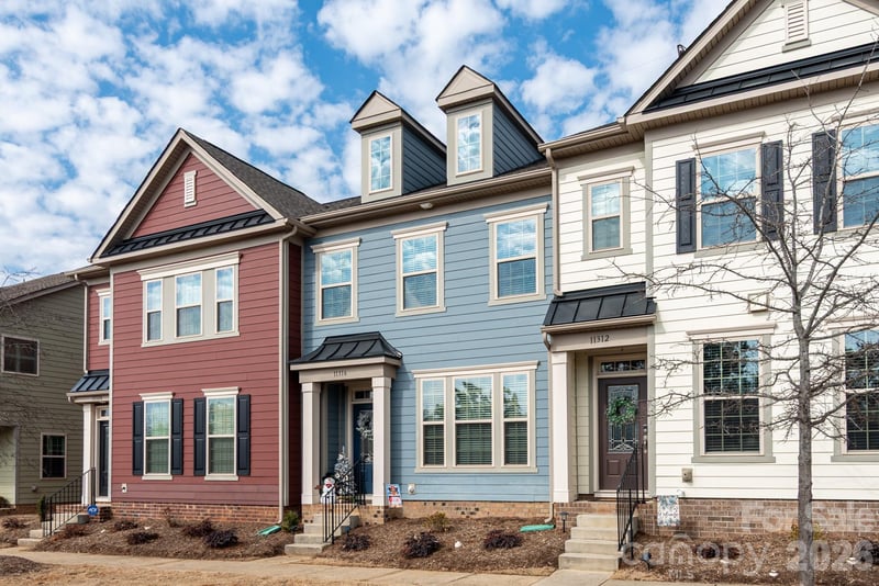 11316 Westbranch Parkway, Davidson, NC - 3 beds, 2.5 baths, 1,993 sqft - $410,000