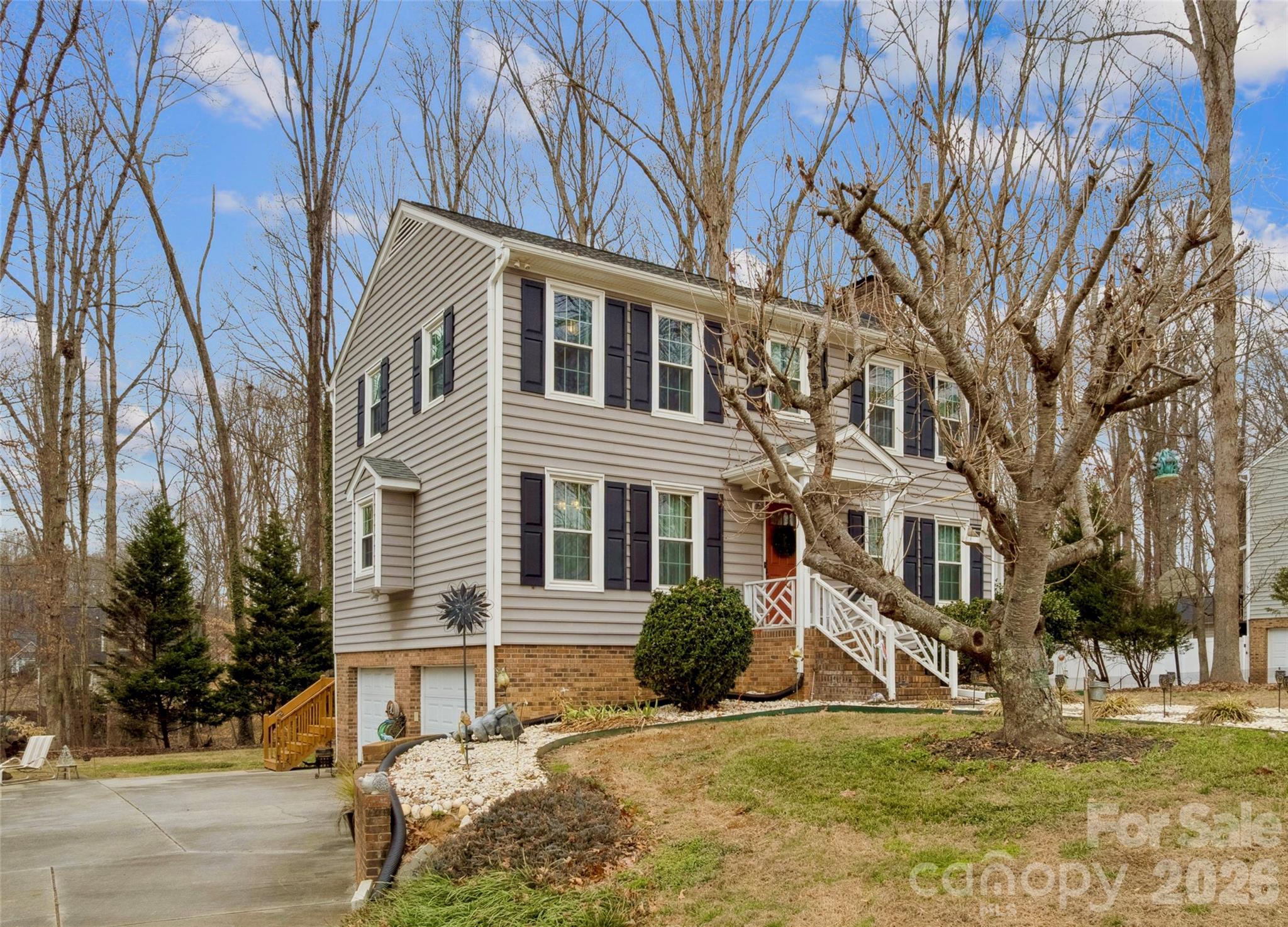 5220 Bridge Pointe Drive, Clemmons, NC. property listing photo