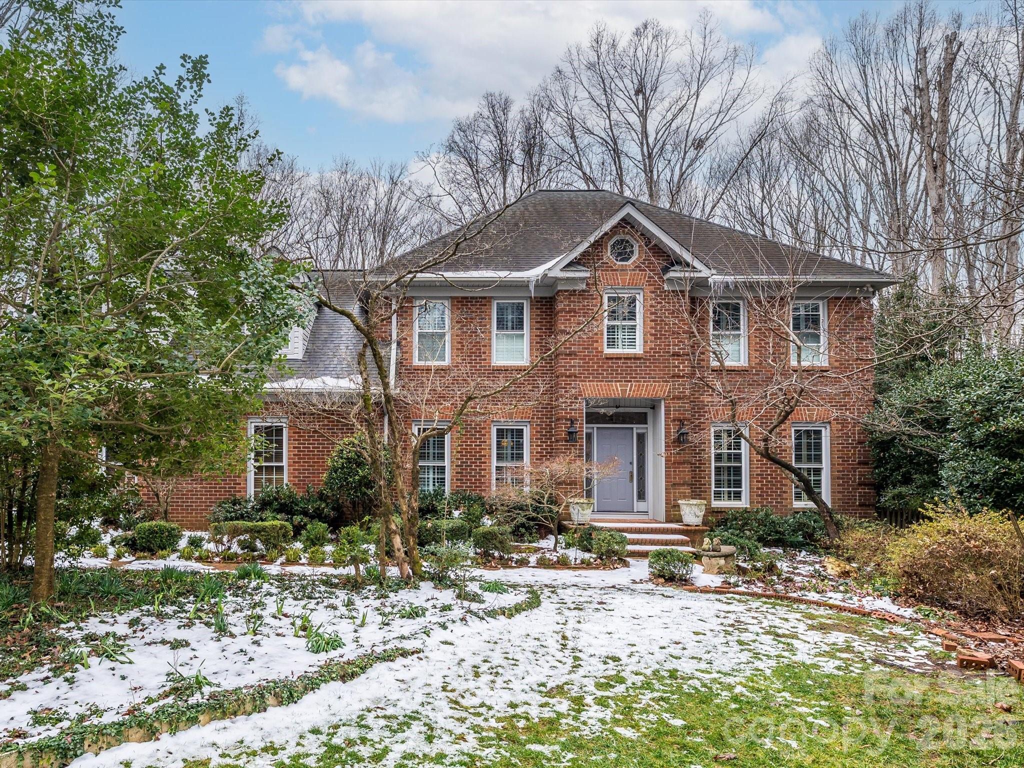 7033 Horseman Cove, Matthews, NC. property listing photo