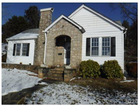 402 W Main Street, Wilkesboro, NC. property listing photo