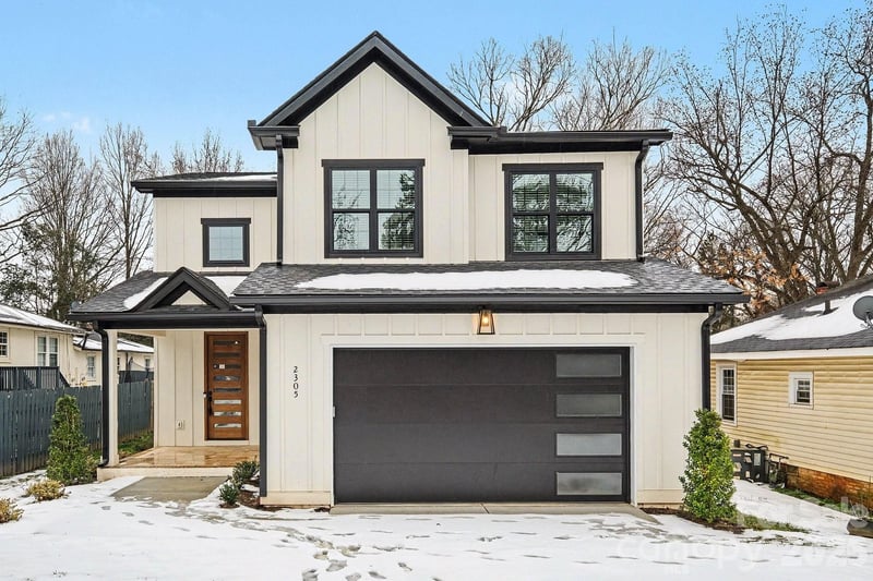 2305 Sanders Avenue, Charlotte, NC - 4 beds, 3.5 baths, 2,744 sqft - $640,000