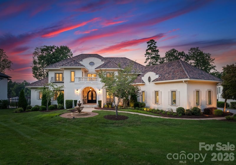 124 Lightship Drive, Mooresville, NC - 5 beds, 6.5 baths, 8,719 sqft - $6,395,000