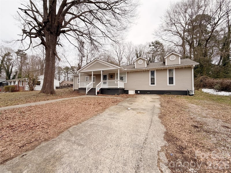934 S Chestnut Street, Gastonia, NC - 3 beds, 2 baths, 1,258 sqft - $269,900