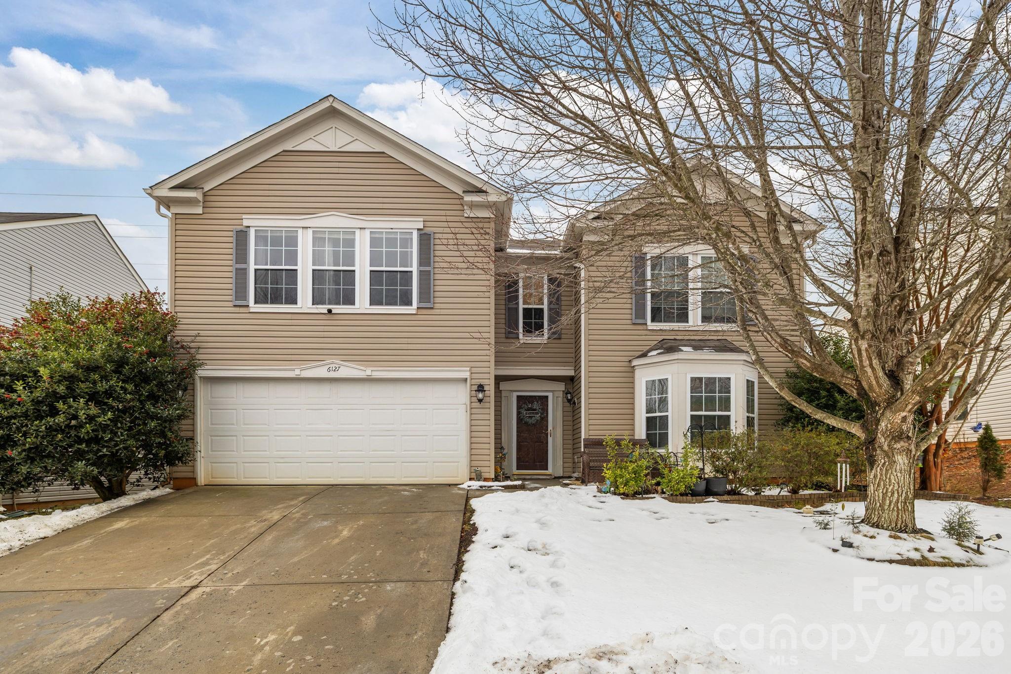 6127 Blue Ash Lane, Charlotte, NC. property listing photo